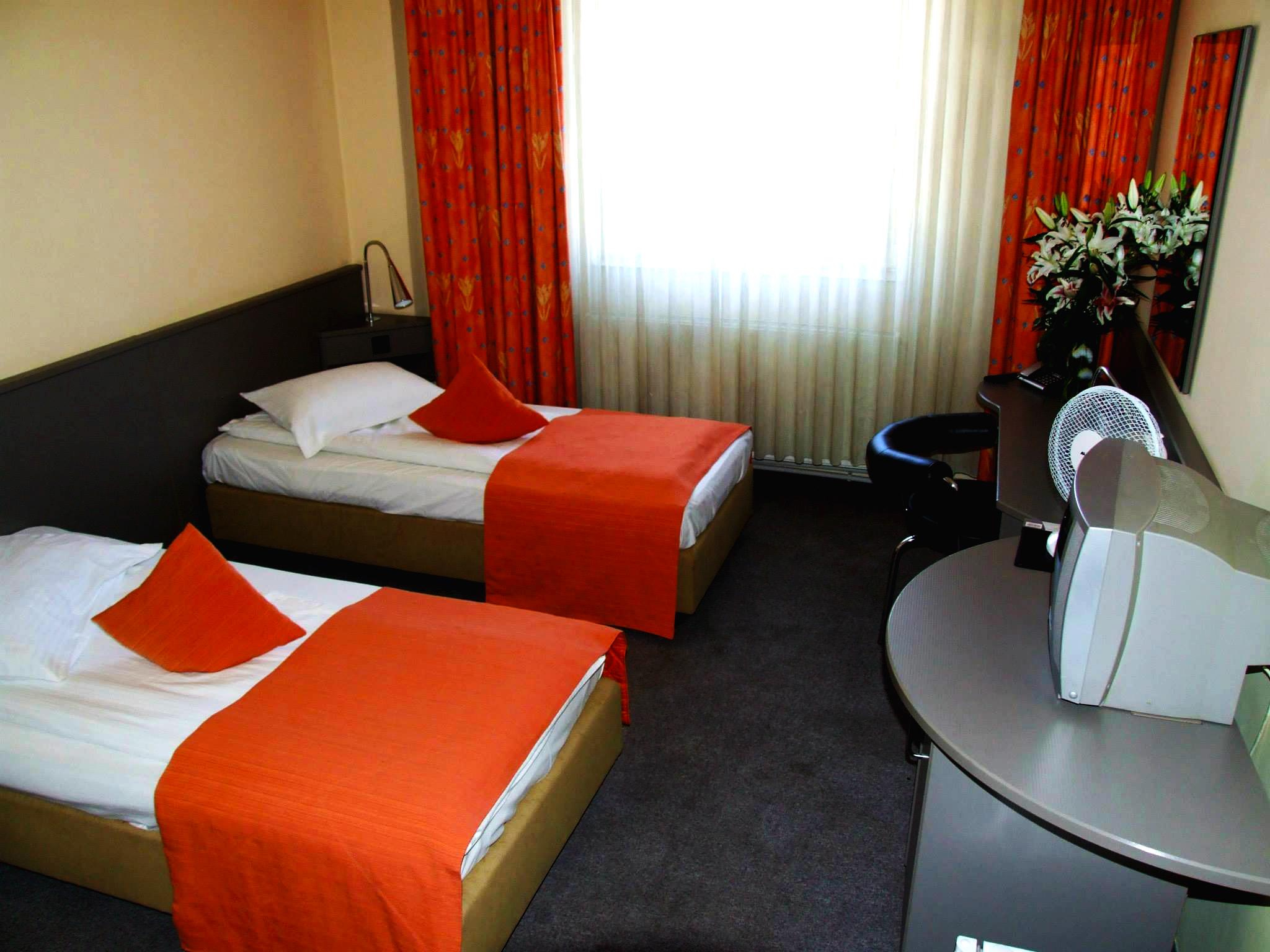 באיה מארה Hotel Seneca מראה חיצוני תמונה