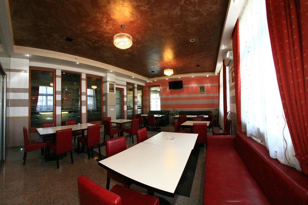 באיה מארה Hotel Seneca מראה חיצוני תמונה