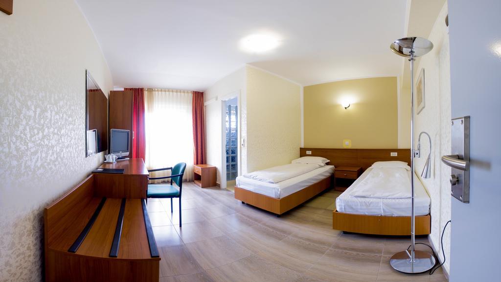 באיה מארה Hotel Seneca מראה חיצוני תמונה