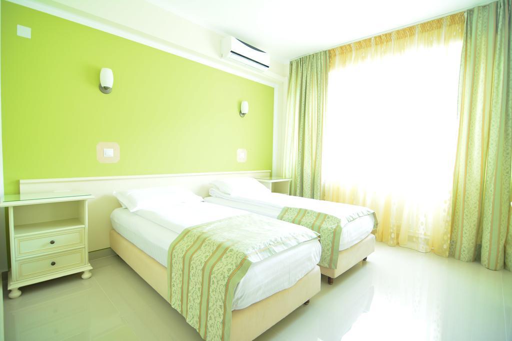 באיה מארה Hotel Seneca מראה חיצוני תמונה