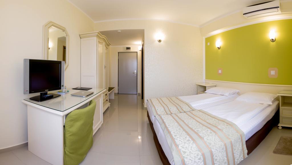 באיה מארה Hotel Seneca מראה חיצוני תמונה